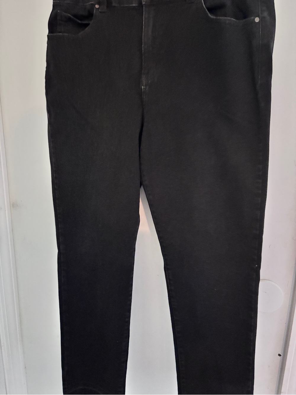 Soft Surroundings Comfort Black Straight Leg Jeans 12”Rise Unfinished Hem 36x27 - Picture 2 of 11